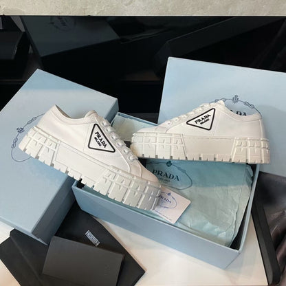 Prada sneaker