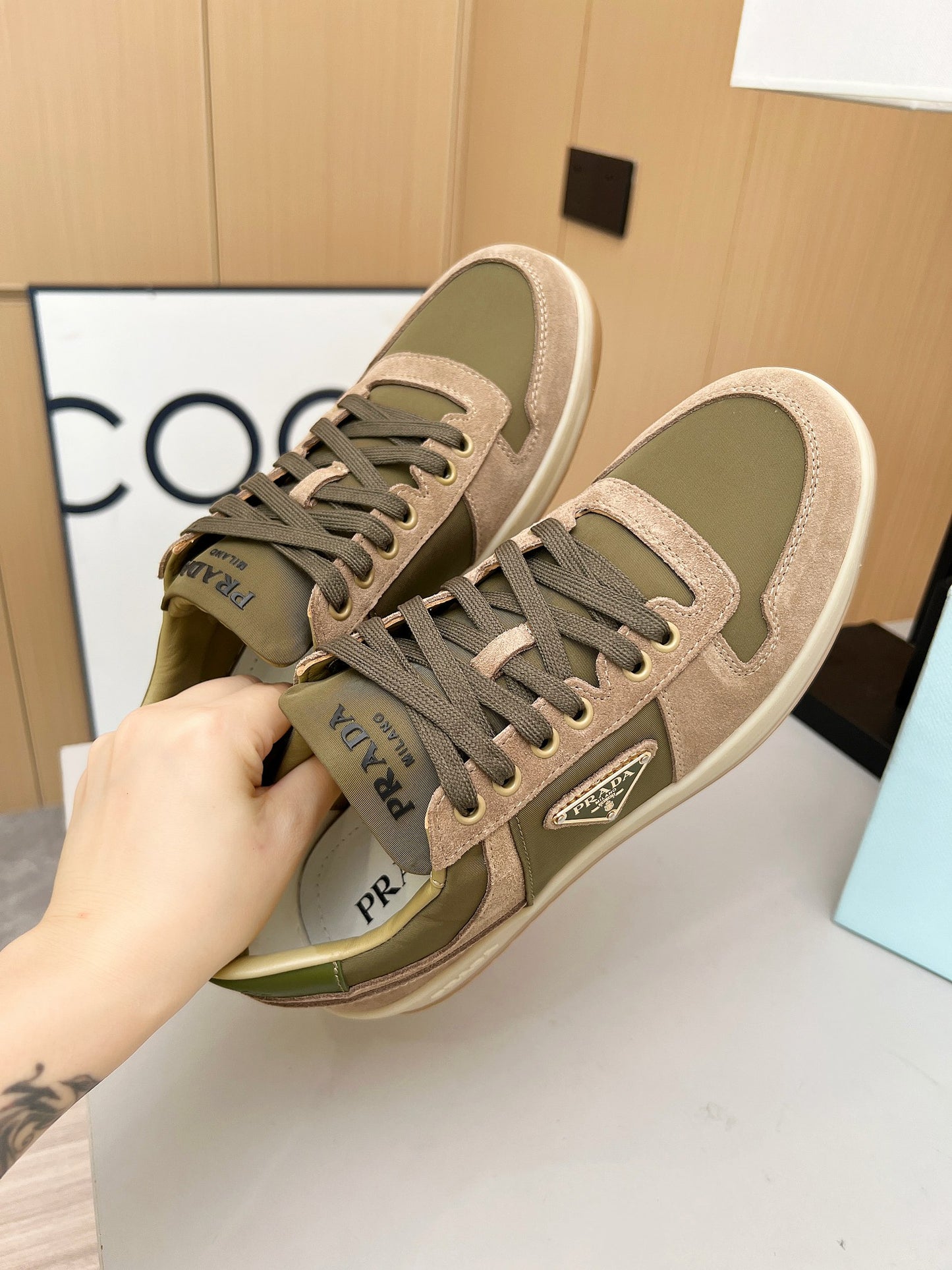 Prada sneaker
