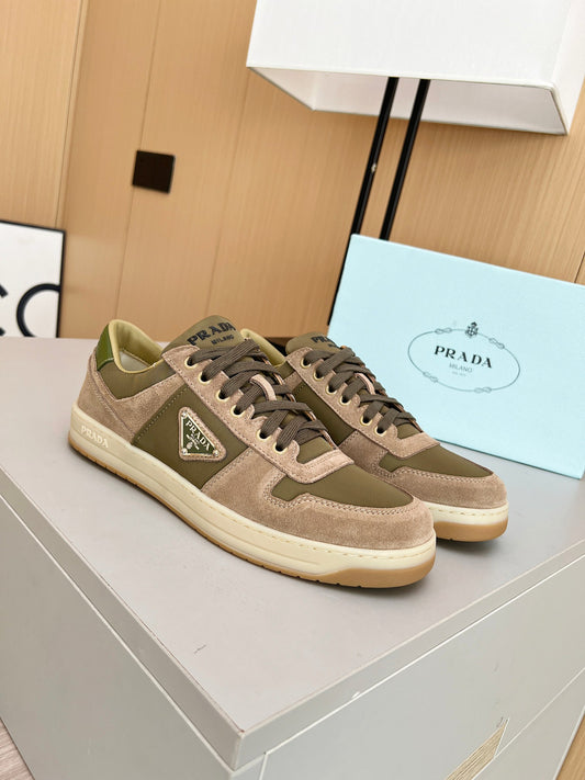 Prada sneaker