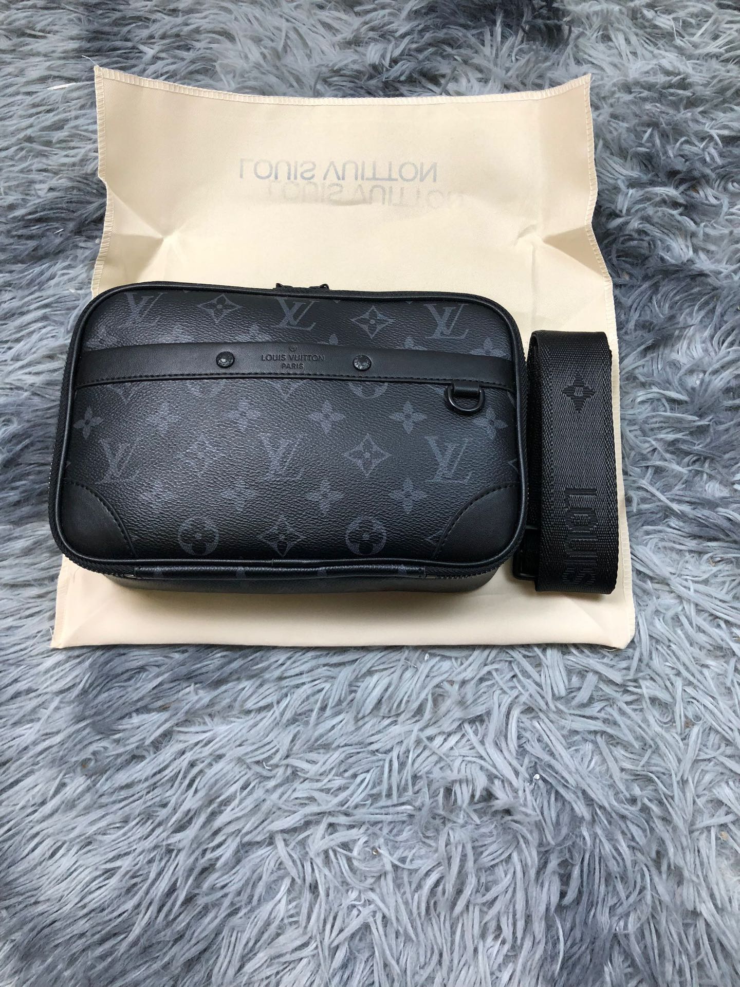 Louis Vuitton Bag