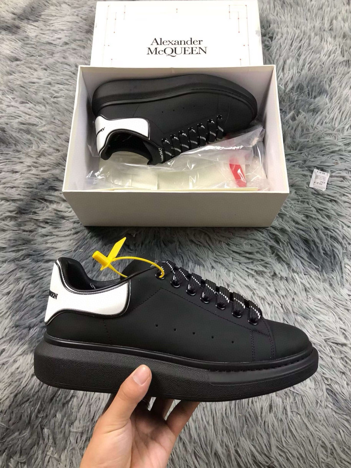 Alexander McQueen Sneaker
