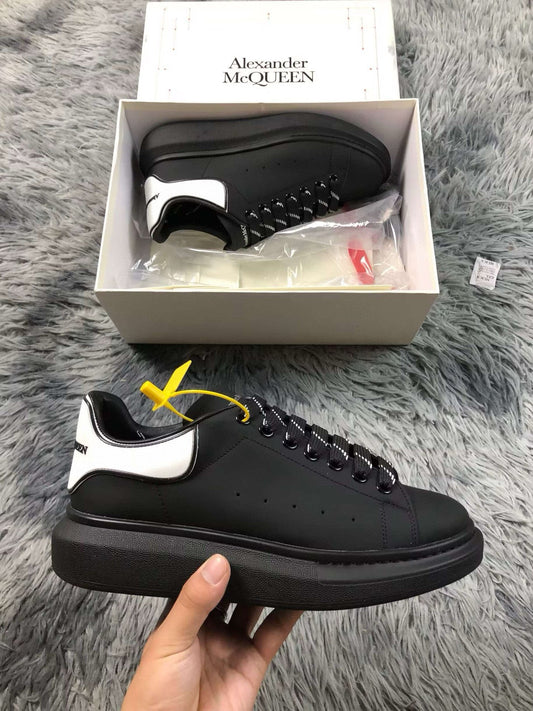 Alexander McQueen Sneaker