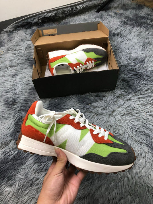 New Balance 327 sneaker