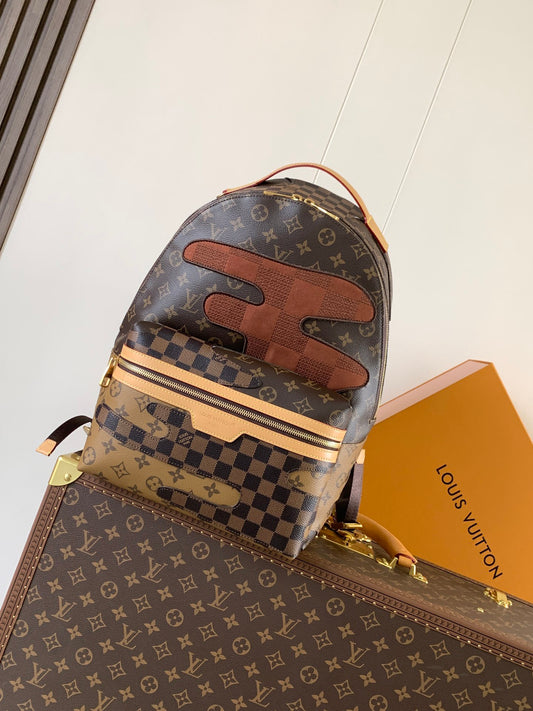 Louis Vuitton Discovery Backpack