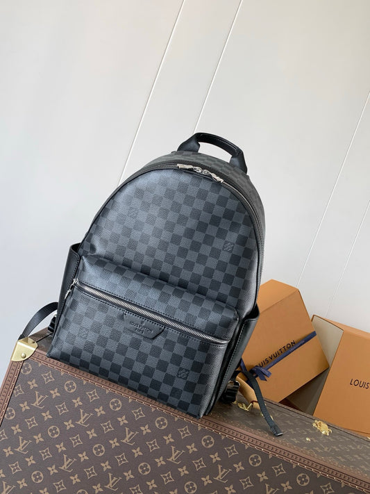 Louis Vuitton Discovery Backpack