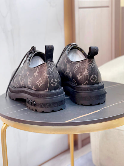 Louis Vuitton Derby Shoes