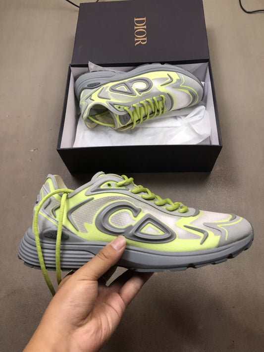 Dior B30