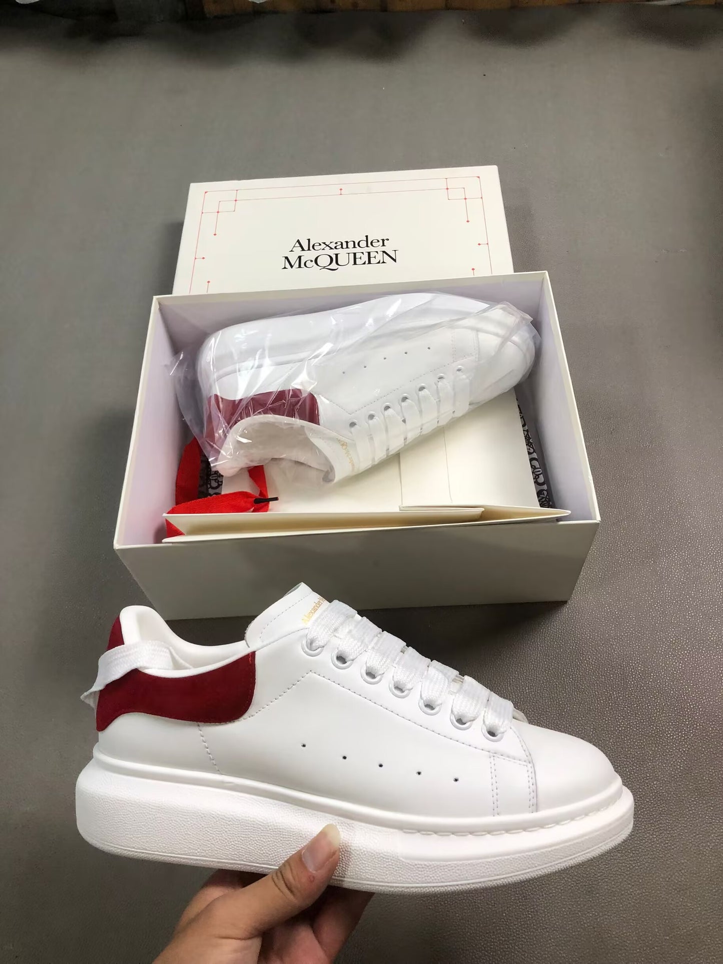 Alexander McQueen Sneaker