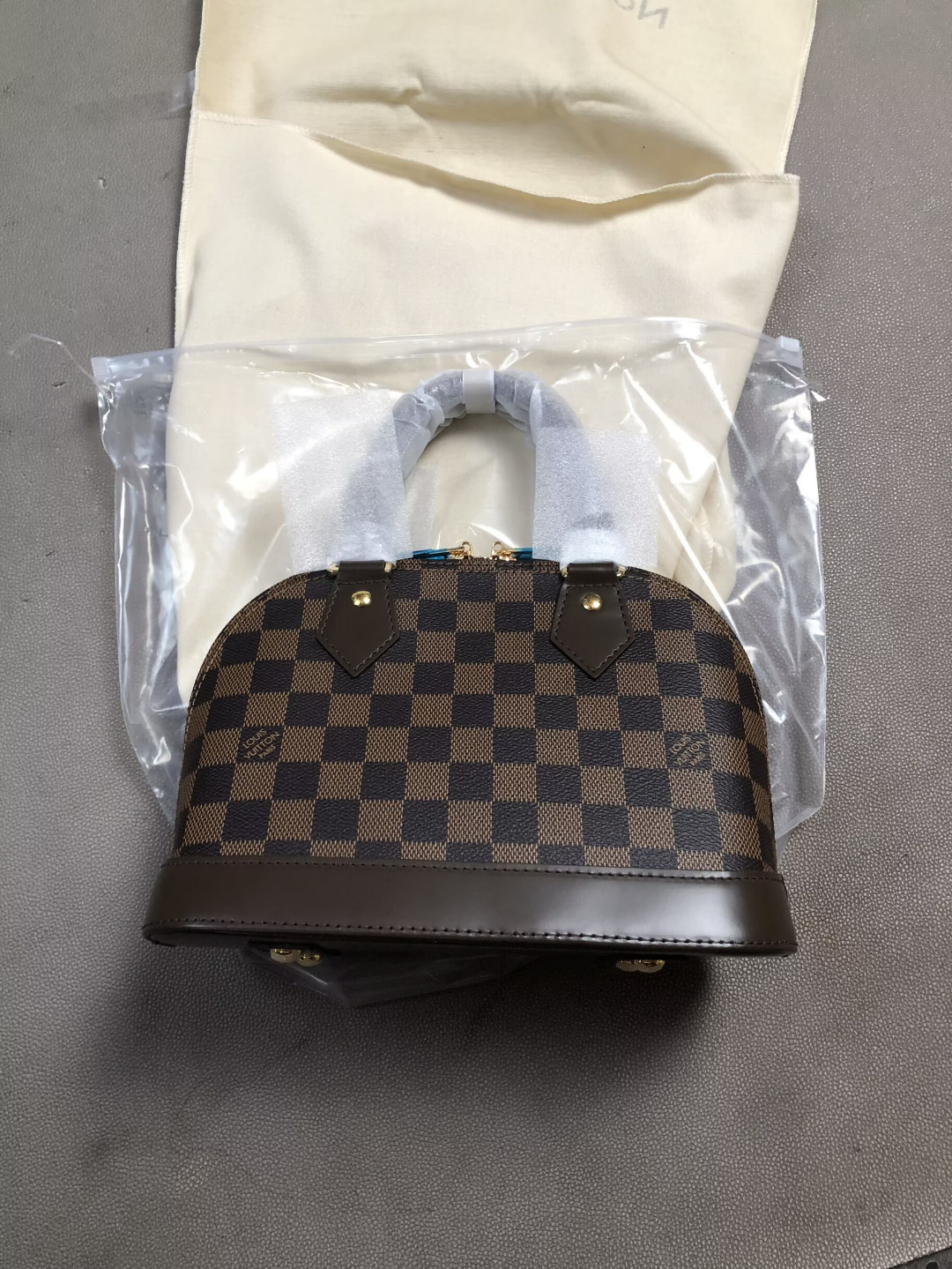 Louis Vuitton Bag