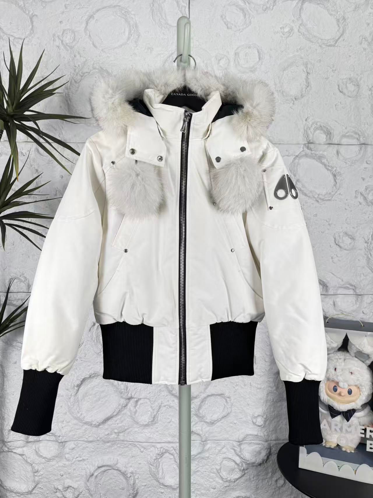Moose Knuckles  women's Jacket