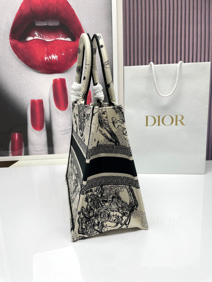 Dior bag