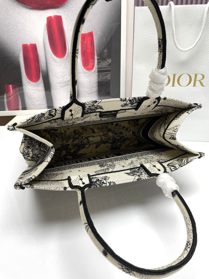 Dior bag