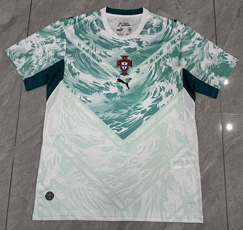 Soccer T-shirt fans
